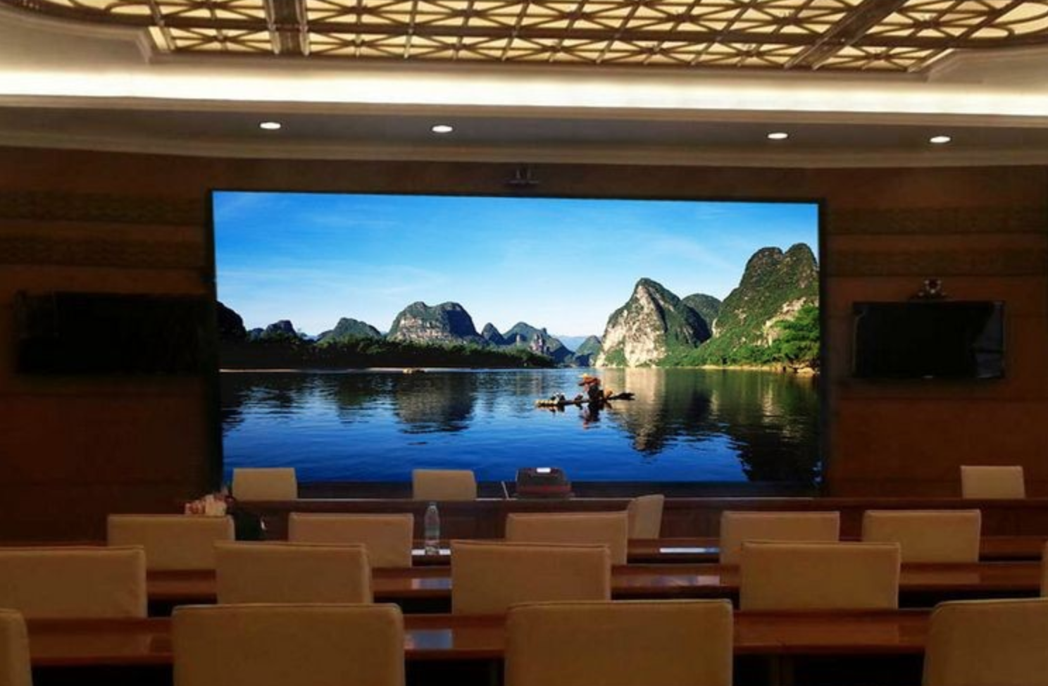 miniled与oled的区别是什么？？？？？Miniled有什么特点？？？？？